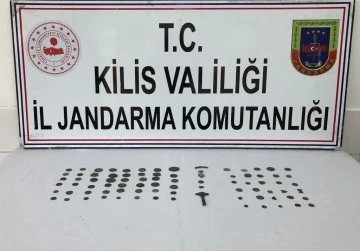 Jandarma tarihi eser niteliği taşıyan 84 adet sikke, ele geçirdi