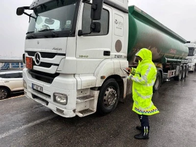 Jandarma Trafik Timleri kış tedbirlerini sıkılaştırdı