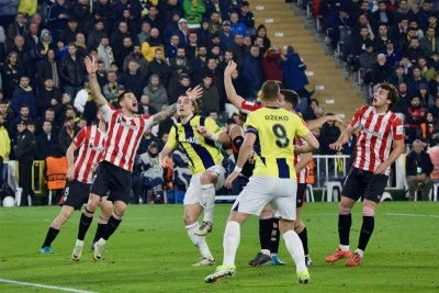 Kadıköy'de tatsız gece! Fenerbahçe'ye Athletic Bilbao darbesi