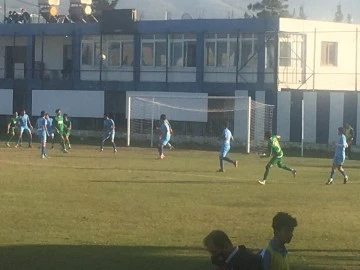 KİLİS BELEDİYESPOR İLK YARININ SON MAÇINDAN GALİBİYETLE AYRILDI