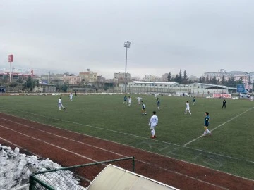 KİLİS BELEDİYESPOR KALESPOR MAÇINDAN GALİP GELDİ