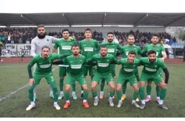 KİLİS BELEDİYESPOR'LU FUTBOLCULAR İNANÇLI &quot; GALİP GELECEĞİZ&quot;