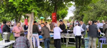 Kilis Eğitim Bir-Sen Pilav Günü etkinliğinde bir araya geldi