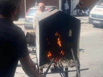 Kilis'te Bayramın birinci ve ikinci günleri yoğun kelle ütme mesaisi yaşandı