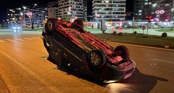 Kontrolden çıkan araç takla atıp 70 metre sürüklendi: 6 yaralı