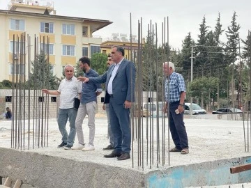 Küçükoğlu’ndan inşaatı devam eden okullarda inceleme 