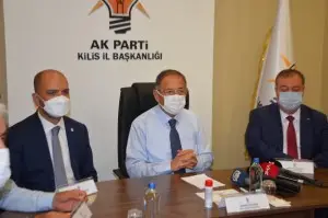 MEHMET ÖZHASEKİ KİLİS ZİYARETİNDE KONUŞTU! CHP GENEL BAŞKANINA SESLENDİ!