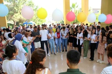 Muallim Rıfat Eğitim Fakültesi’nde Öğrenci Şenliği Gerçekleştirildi