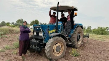 Musabeyli’nin ilk ve tek kadın muhtarı kadınlara örnek oluyor