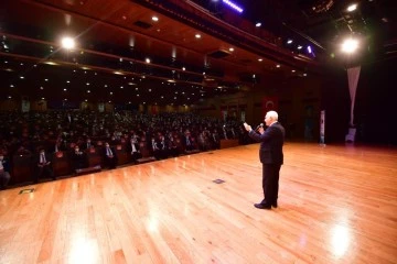 NİHAT HATİPOĞLU&quot; VEFA NE YAZIK Kİ HIZLA UNUTULMAKTA&quot;