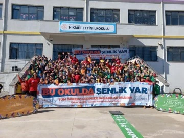 OKULDA ŞENLİK VAR PROJESİ SPORLA FARKINDALIK OLUŞTURUYOR