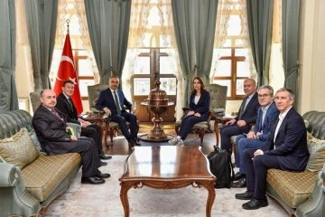 Özoğuz ve beraberindeki heyetten Vali Soytürk’e ziyaret