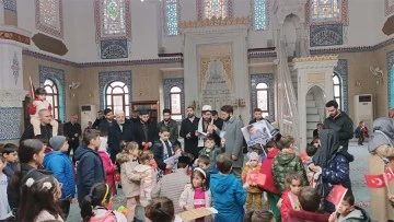 &quot;23 Aralık Dünya Şehit Çocuklar Günü&quot; münasebetiyle program düzenlendi 