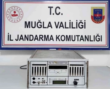 Radyo vericisi çalındı