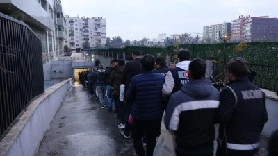 Rüşvet operasyonu: Aralarında müdürün de olduğu 91 şüpheli tutuklandı