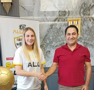 Sırp kaleci Jovana Petrovic, Gaziantep ALG Spor'da