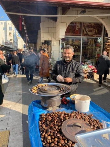 Soğuk Kış günlerinde Kestane satışı daha iyi