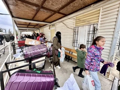 Suriyeliler Kilis Öncüpınar Gümrük Kapısı'ndan yurtlarına dönüyor