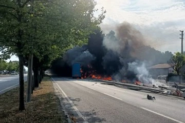 Tır bomba gibi patladı