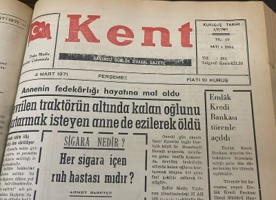 Traktörün altında kalan oğlunu kurtarmak isteyen anne de ezilerek öldü 