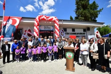 Türk Kadınlar Birliği İlkokulu düzenlenen törenle açıldı