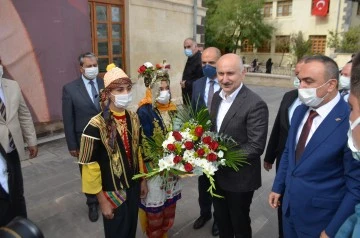 ULAŞTIMA BAKANI KARAİSMAİLOĞLU KİLİS’TE! VALİLİK, BELEDİYE VE AK PARTİ İL BAŞKANLIĞINDA