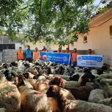 ÜLKÜ OCAKLARI İHTİYAÇ SAHİPLERİNİ KURBAN BAYRAMINDA DA UNUTMADI