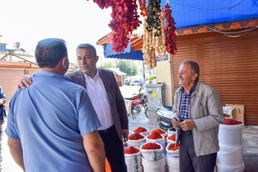 Vali Şahin, hafta sonunu esnaf ve vatandaşlara ayırdı 