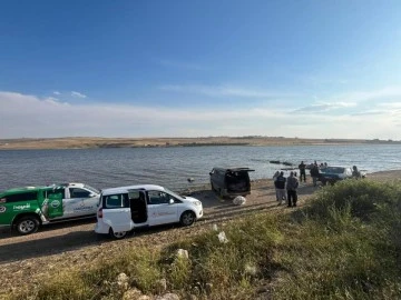 Yasağa rağmen balık avı yapanlara jandarmadan baskın