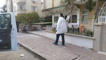 YUFKACI ESNAFININ BIÇAKLI KAVGASINDA 1' AĞIR 3 YARALI